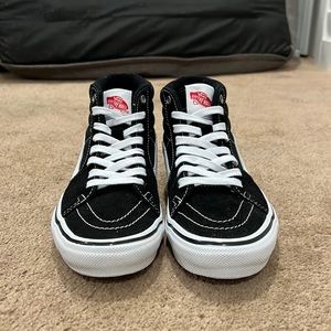 Black white sk8 high pro